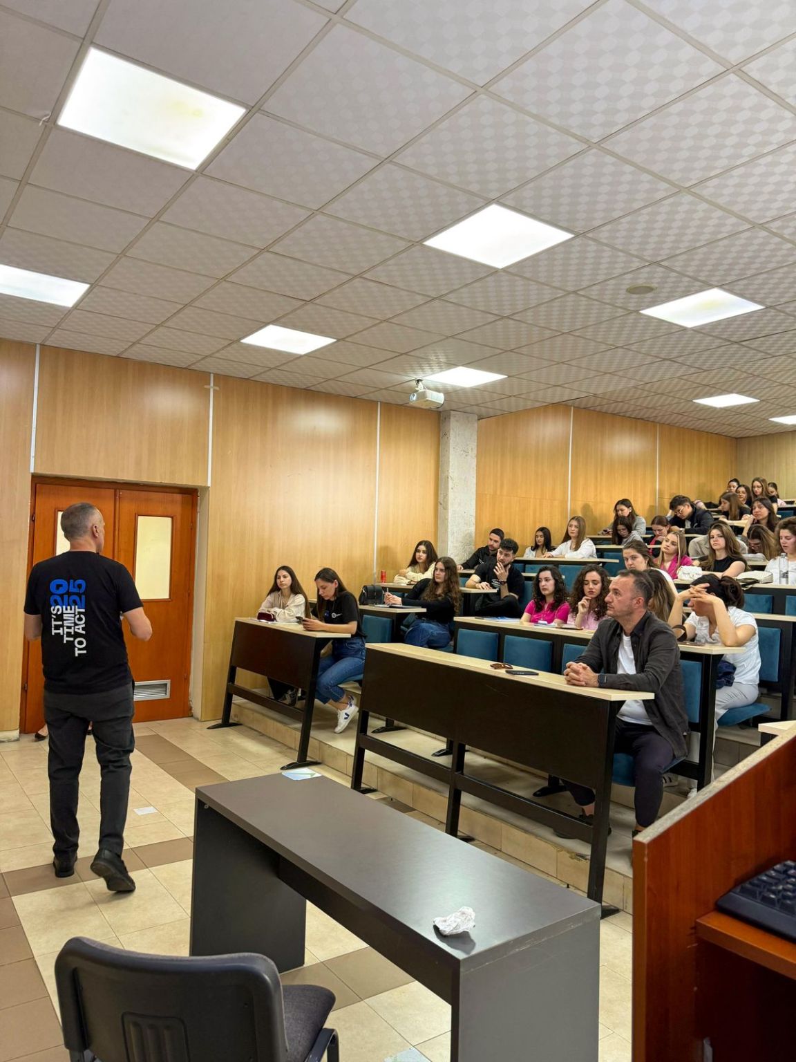 ACTI në takim me studentët e Fakultetit të Ekonomisë, UT